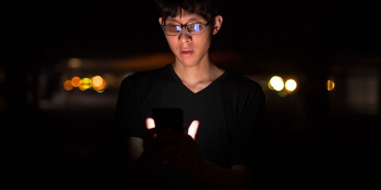 The Dark Side of Influencer Culture: The Challenges Facing the Beauty Industry in 2023