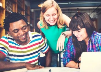 What Are The Benefits Or Advantages To Studying Graphic Design?