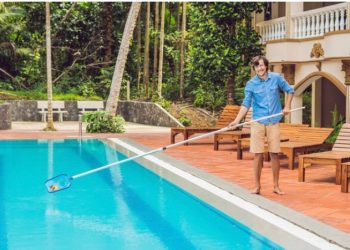 How to Choose the Right Pool Remodeling Contractor