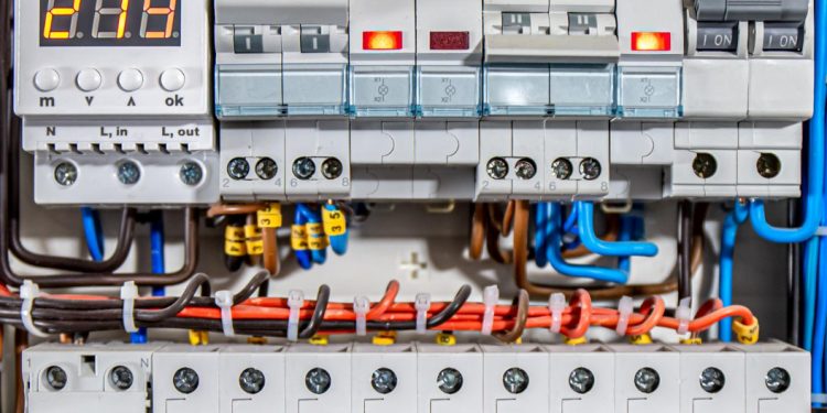 Signs You Need a New Electrical Panel in Ocala, FL