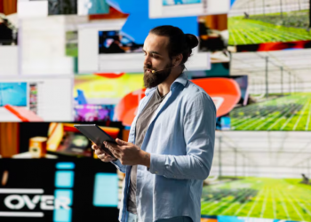 5 Ways to Use Competitor Price Analysis to Win the Digital Shelf